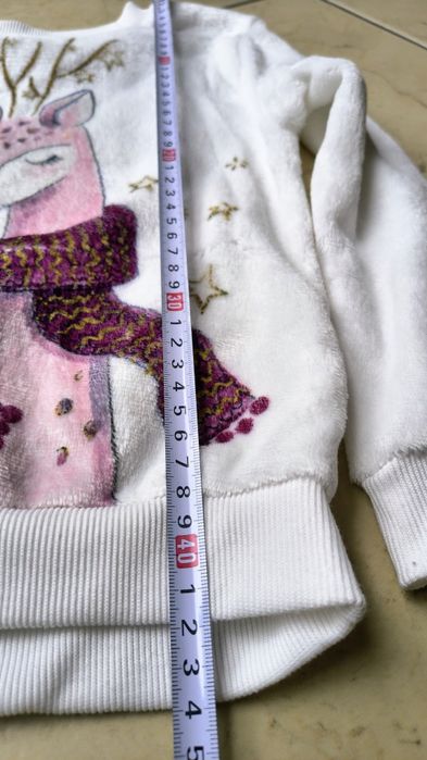 Pluszowa bluzka z reniferem i króliczkiem zimą rozm. 116