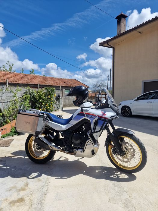 Honda Transalp xl750 (35kw full power)