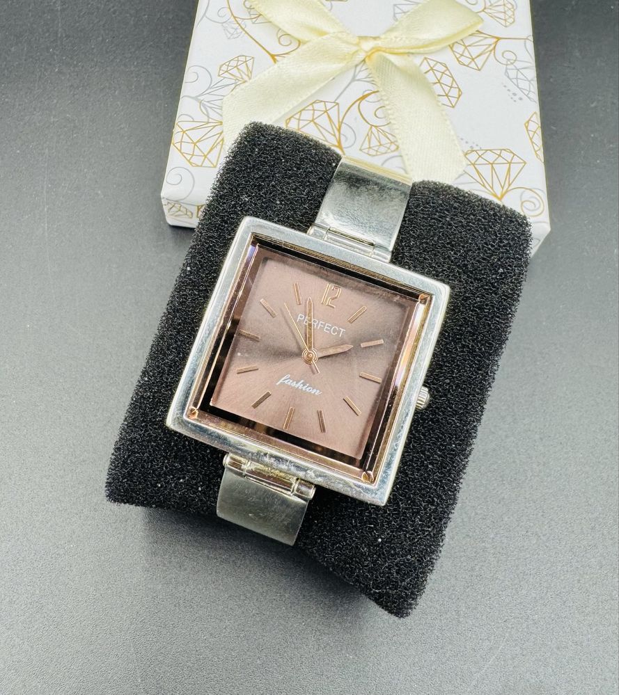 Nowy srebrny zegarek proba 925 waga 49,5g