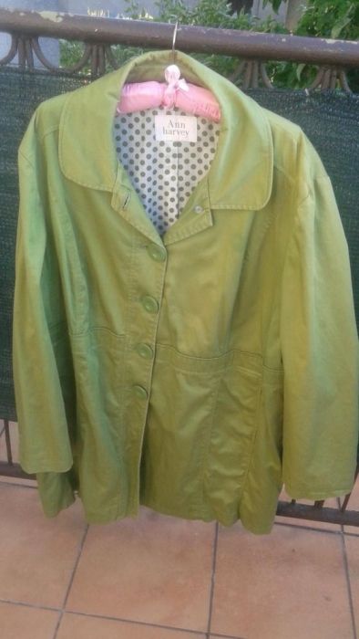 Trencz bardzo duzy ANN HARVEY pachy 66 cm razy dwa rozmiar eur.50-54