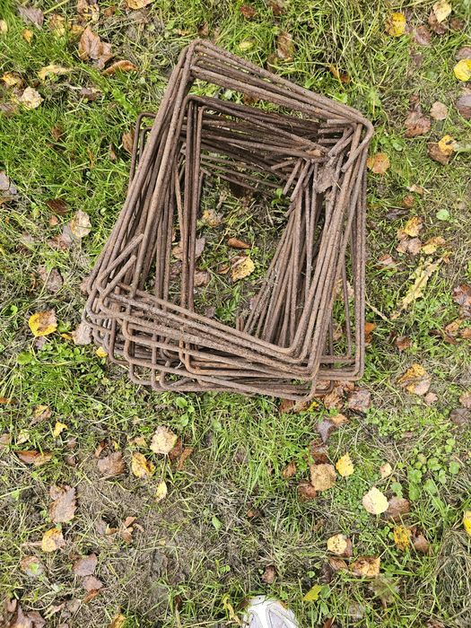 Strzemiona zbrojeniowe