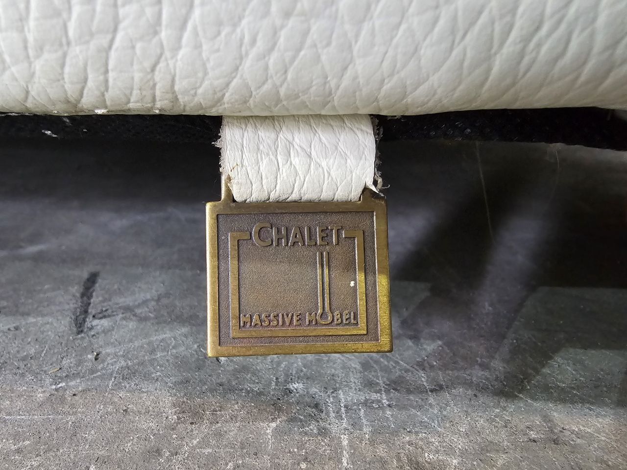 Шкіряні білі дивани 210 та 225 см. Бренд Chalet Німеччина.