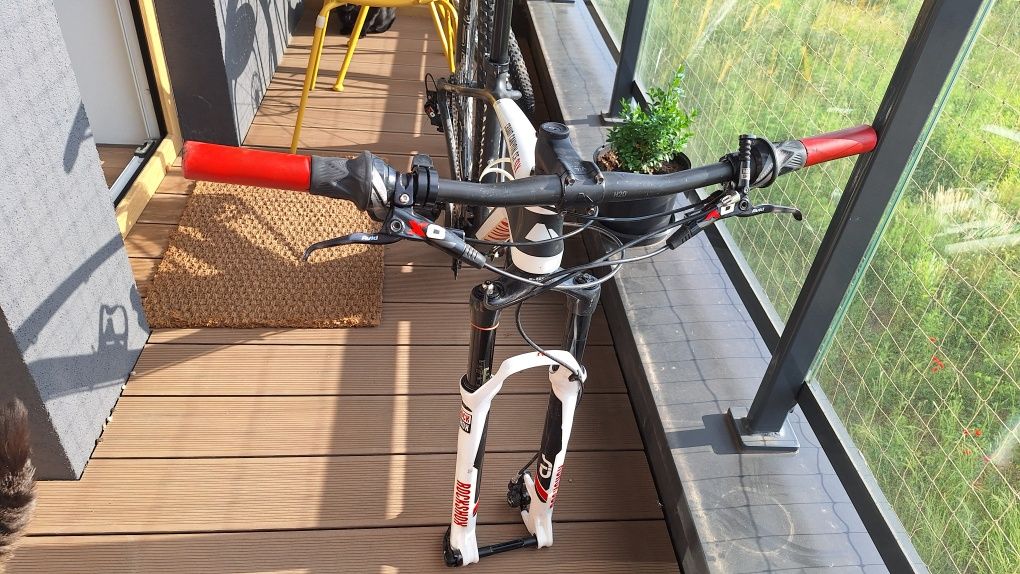 Rower: Canyon Grand Canyon CF SLX F10 – Karbonowy MTB gotowy na przygo