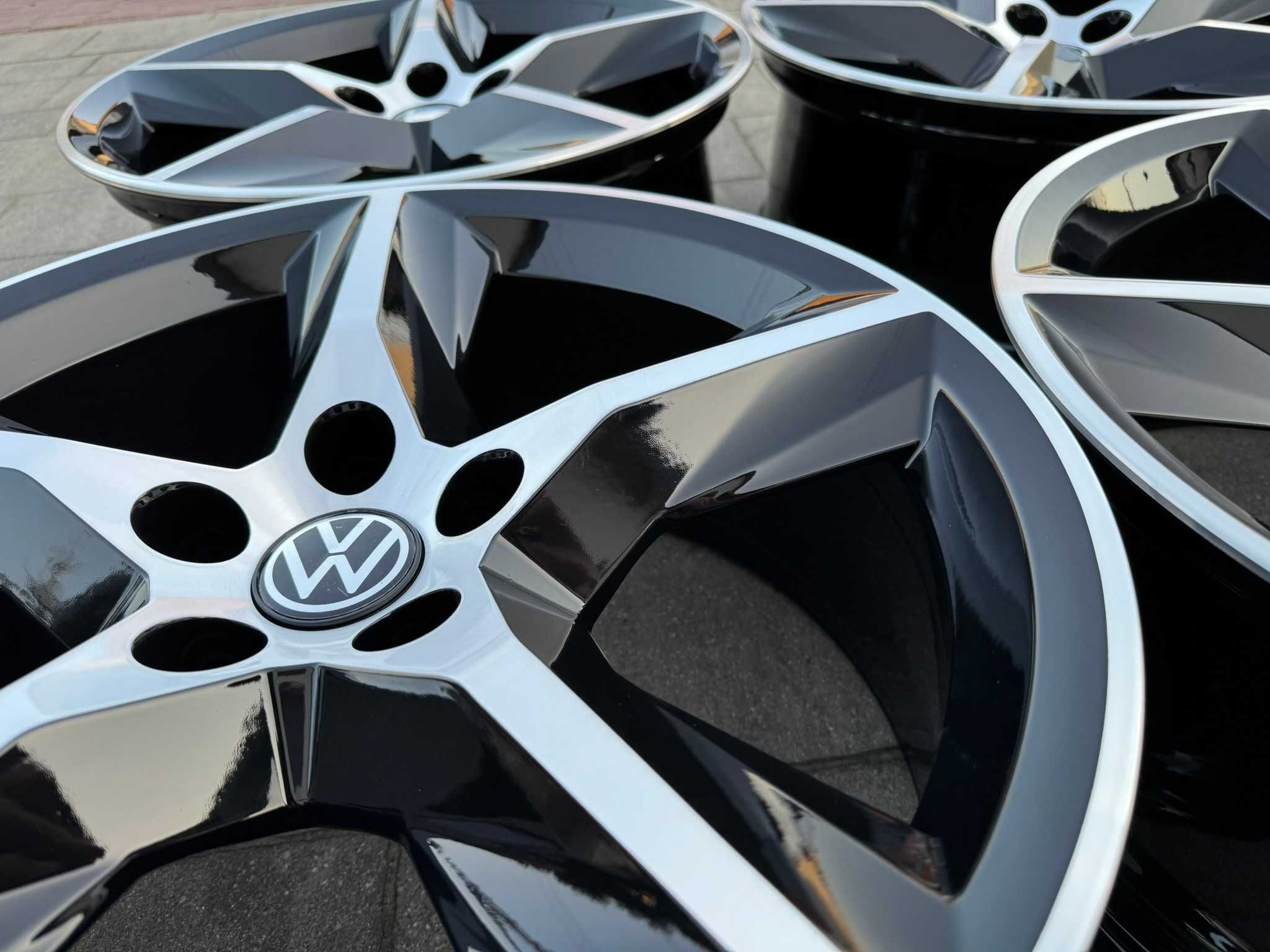 FELGI 19 Audi A4 A5 A6 A7 A8 Q3 Q5 Q6 Q7 Q8 E Tron 5x112 8J ET28 #150