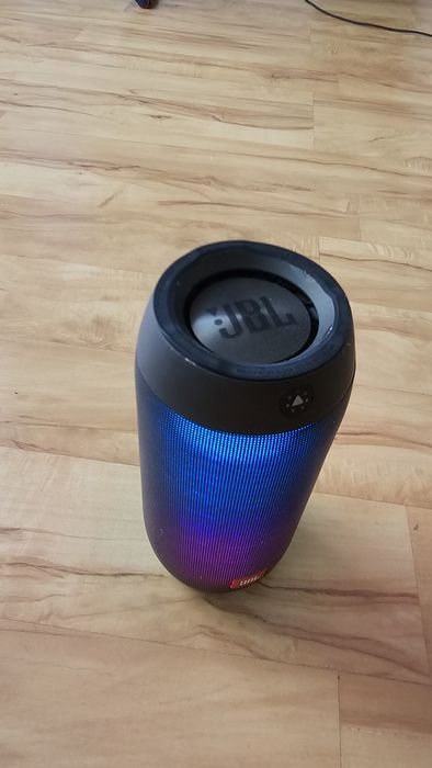 JBL PULSE 2 używany  w oryginalnym zestawie