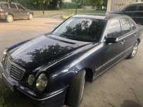 Мерс 210 1997 2.8 газ/бенз 3.000$