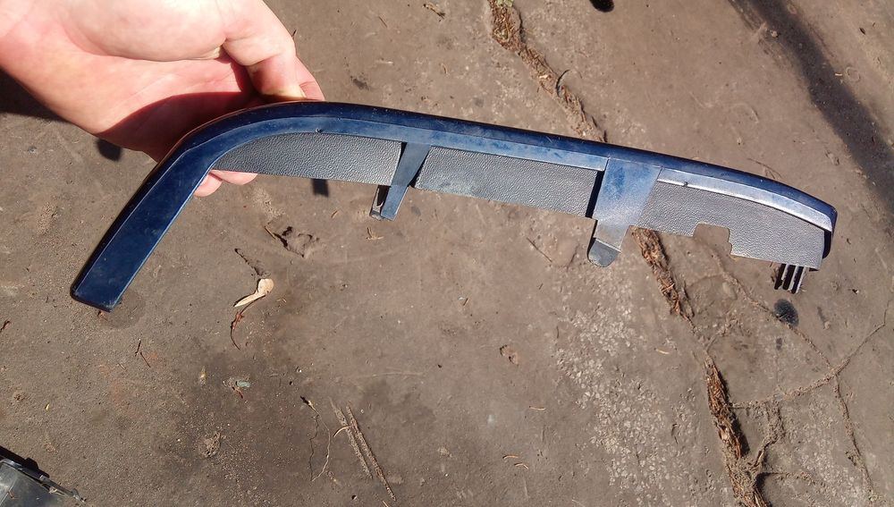 Discovery land rover ii lift 2 td5 listwa brewka lampy zaslepka