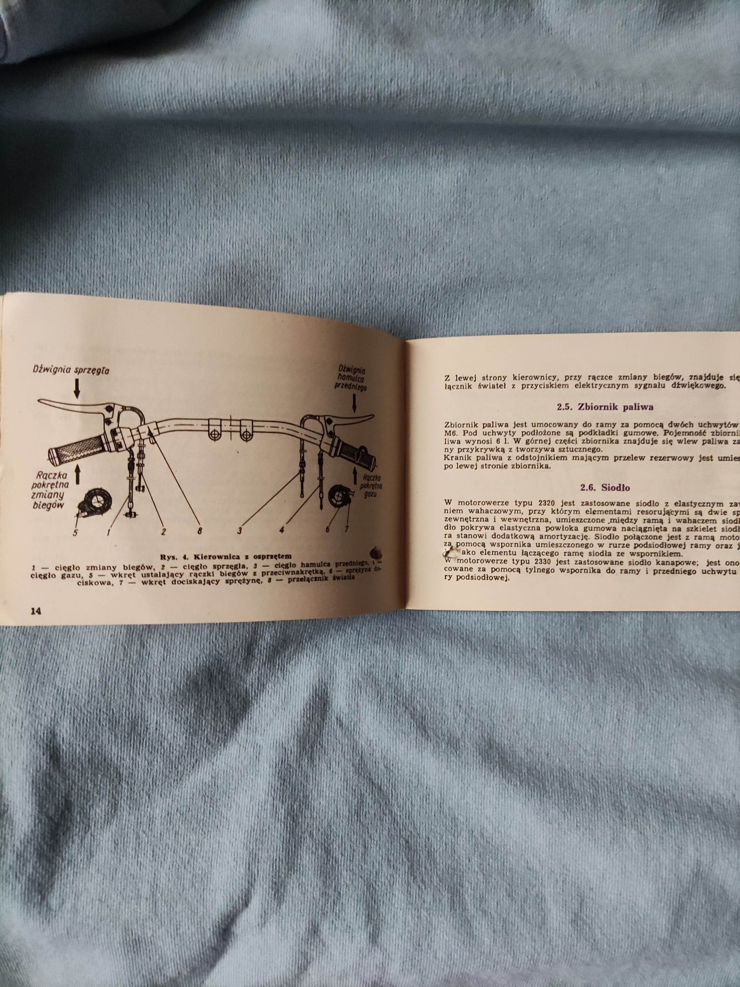 Instrukcje Obsługi Romet Komar 2320, 2330 z 1971 r

Stan BDB 

Bez zni