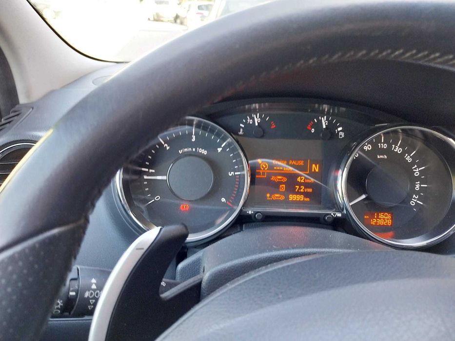 Peugeot 3008 - Full Extras