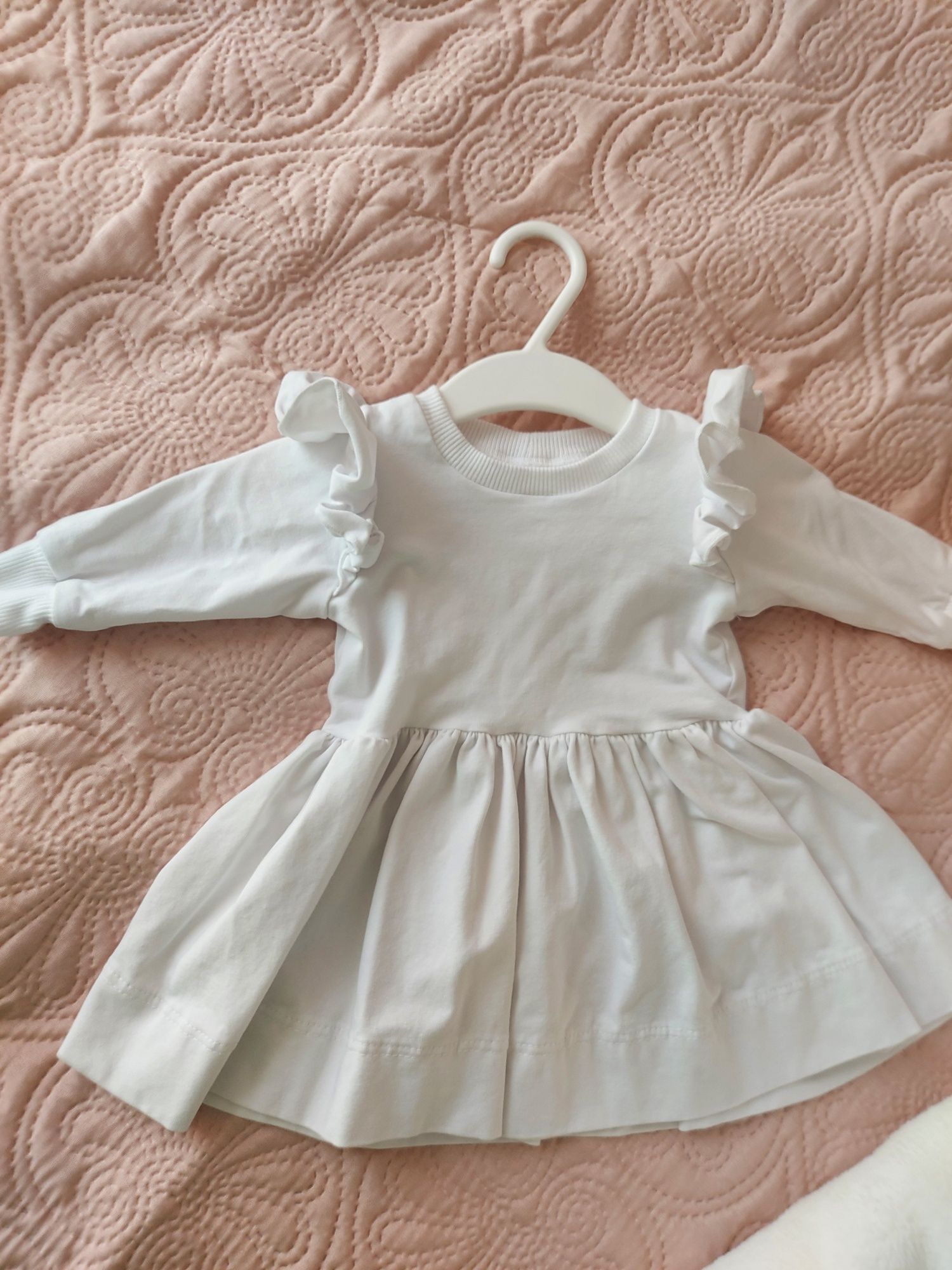 Sukienka biała chrzest, plaszczyk futerko, 68 cm