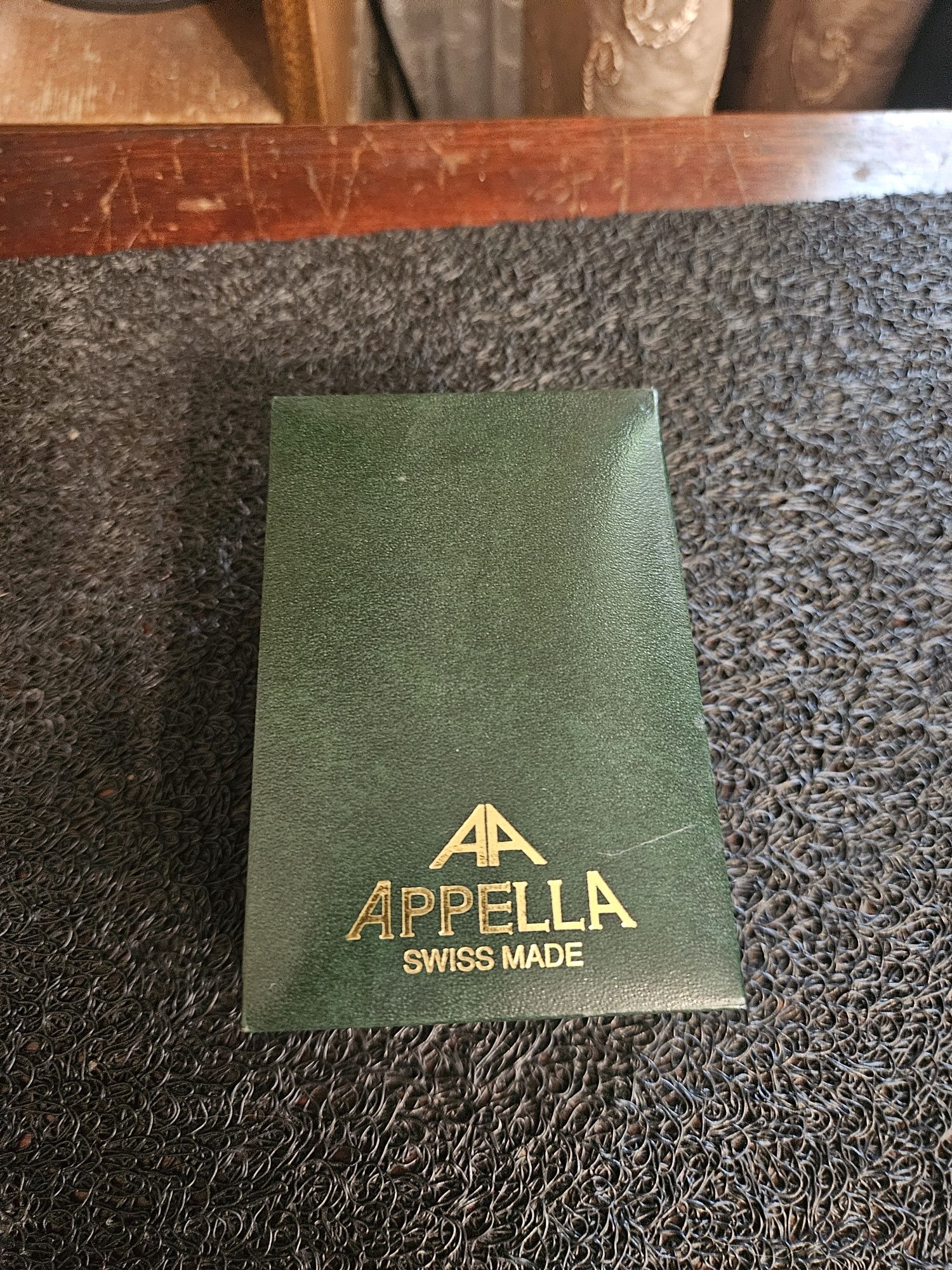 Коробка для часов APELLA