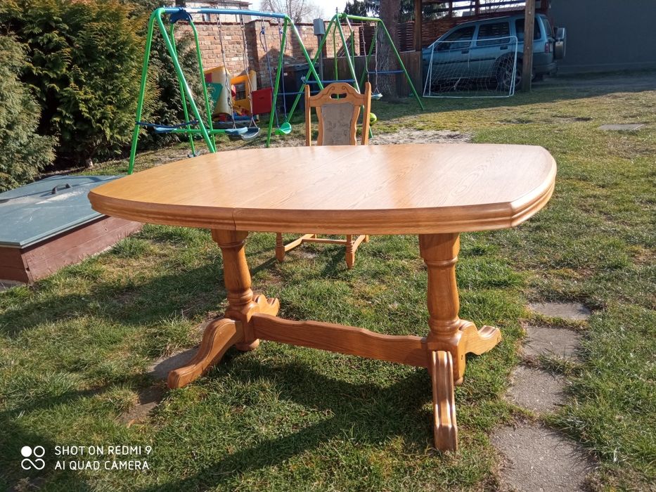 Stól drewniany rozkładany