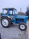 Ciągniki rolniczy FORD 2000