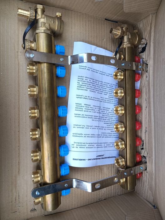 Rozdzielacz 8 sekcji nowy