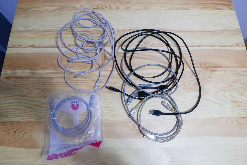Wielka wyprzedaż kabli komputerowych, audio, video itd. (ok 150 sztuk)