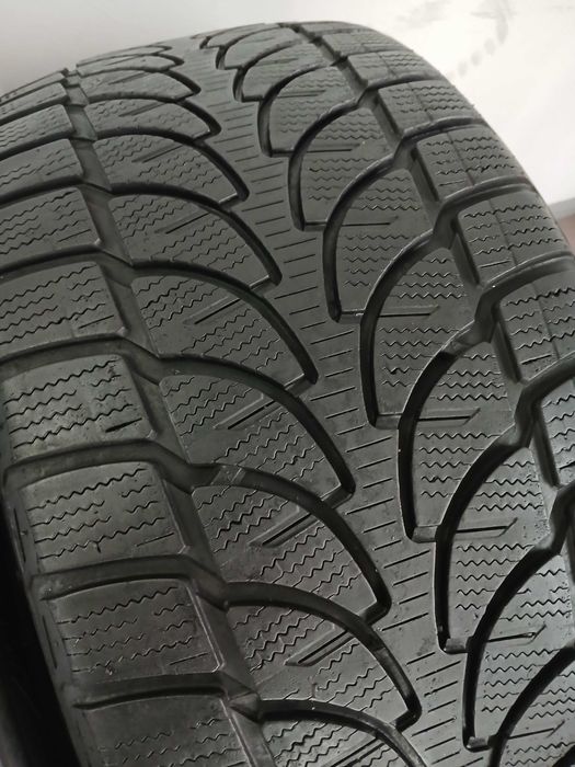 Opony zimowe Bridgestone 255/50/19