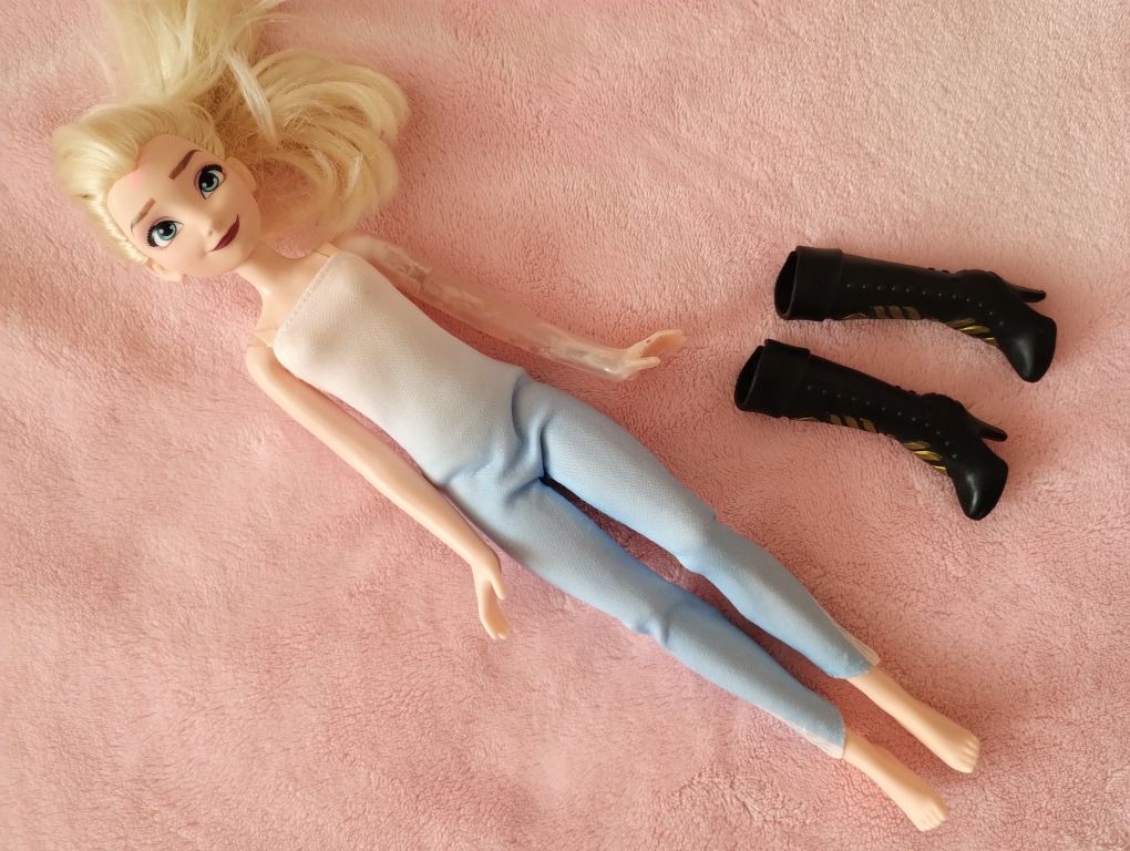 Кукла Холодное сердце Эльза (звук/свет) Frozen 2 Elsa Disney Hasbro