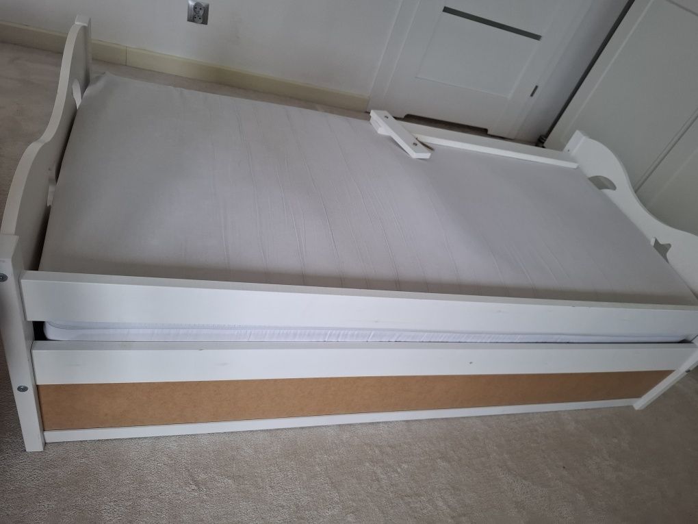 Łóżko 80x160 z materacem