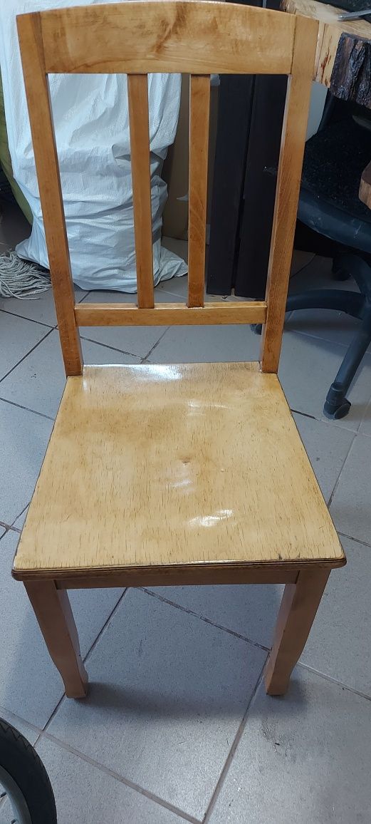 Krzesło Dębowe bo renowacji