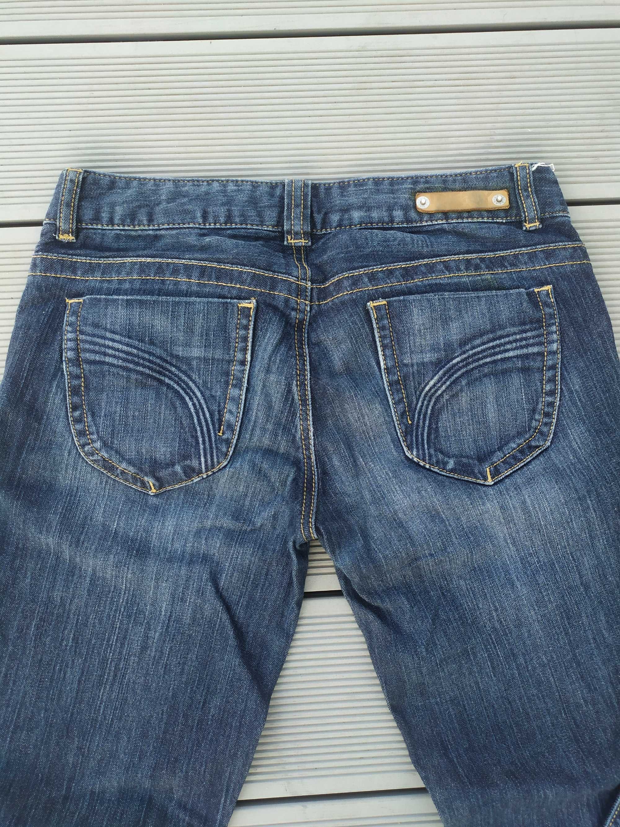 Spodnie jeansowe jeansy DKNY oryginalne 28 proste nogawki