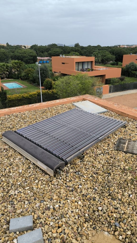 Coletor solar de águas quentes