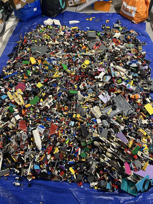 Klocki LEGO oryginalne mix 1 kg z figurkami