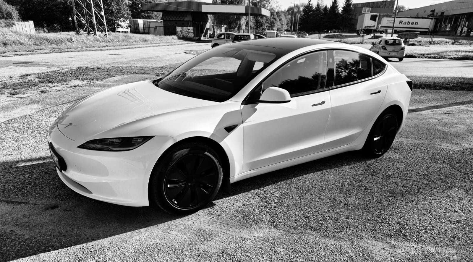 TESLA 3 Highland LR DARMOWE ŁADOWANIE RABATY elektryk wynajem Śląsk