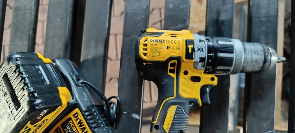 Wkrętarka DeWalt dcd 796p2 2024