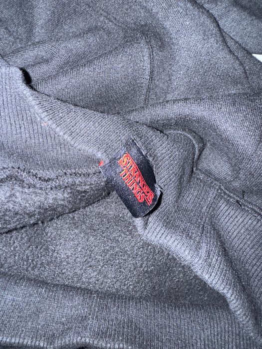 Camisola hoodie stranger things