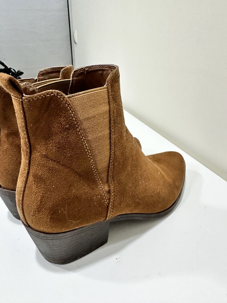 Botas de Pele Camel