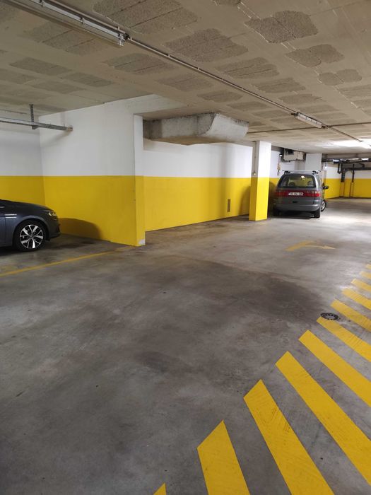 Arrecadação; Storage Arrumo; Box - Gaia Venda ou arrendamento 8.20 m2