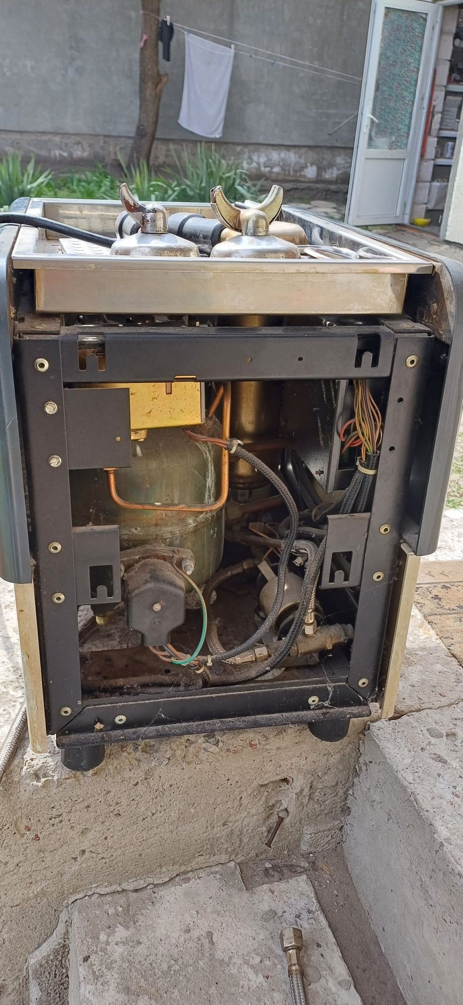 Кофемашина Faema compact