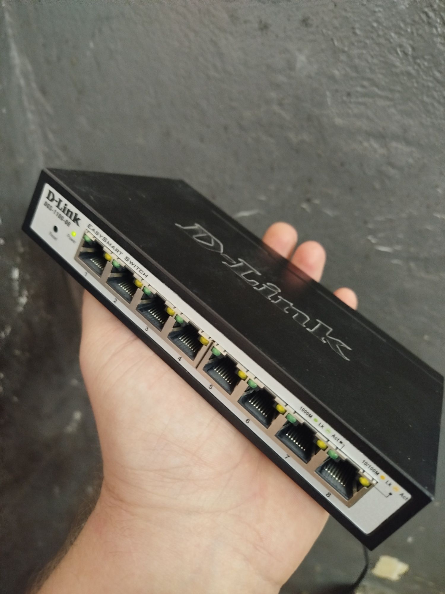 Комутатор d-link dgs-1100-08