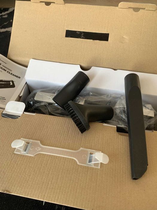 Odkurzacz samochodowy FOXNOVO