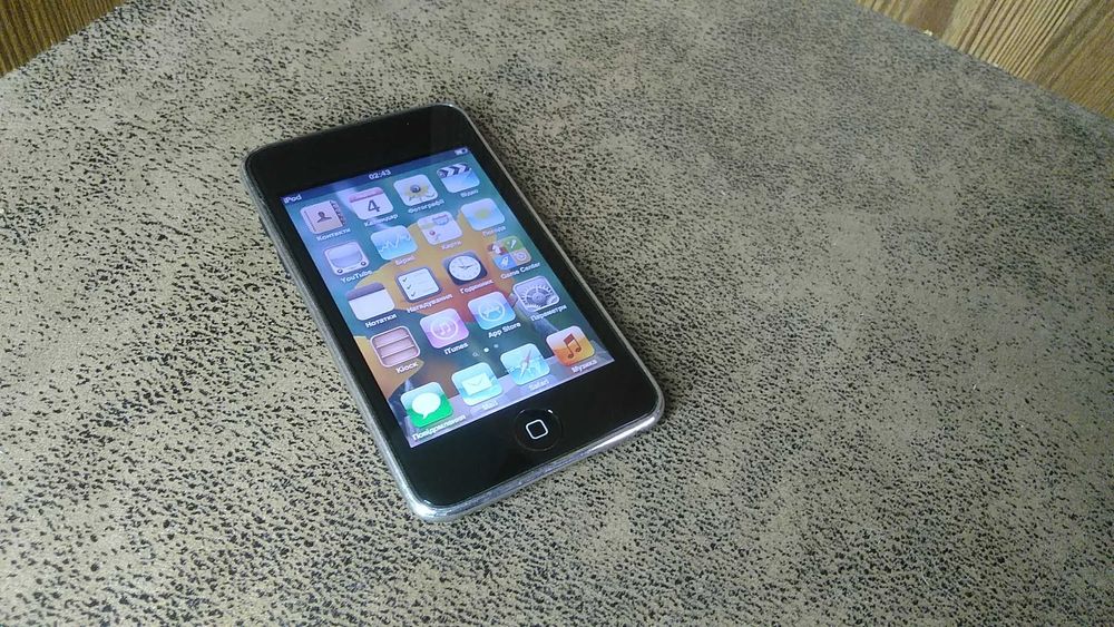 Apple Ipod A131'8 робочий незаблокований 32 ГБ з кабелем