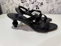 Босоніжки жіночі з натуральної шкіри MaxMara Weekend, 39р