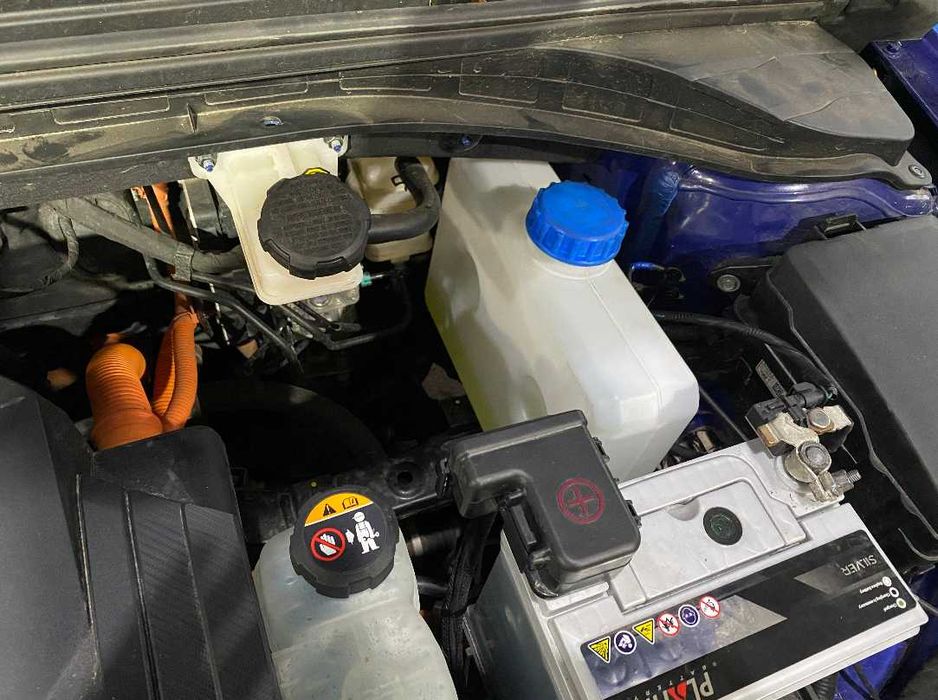 АКЦІЯ Установка обігрівачів Nissan Leaf NV200 E-Golf Hyundai Ionic