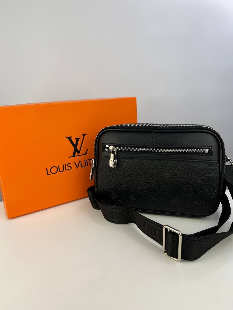 Мужская сумка барсетка Louis Vuitton мессенджер