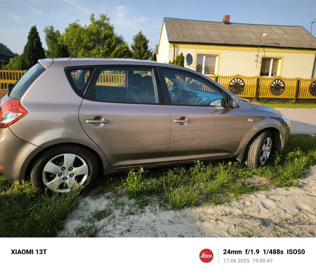 Sprzedam Kia cee'd 1.4b
