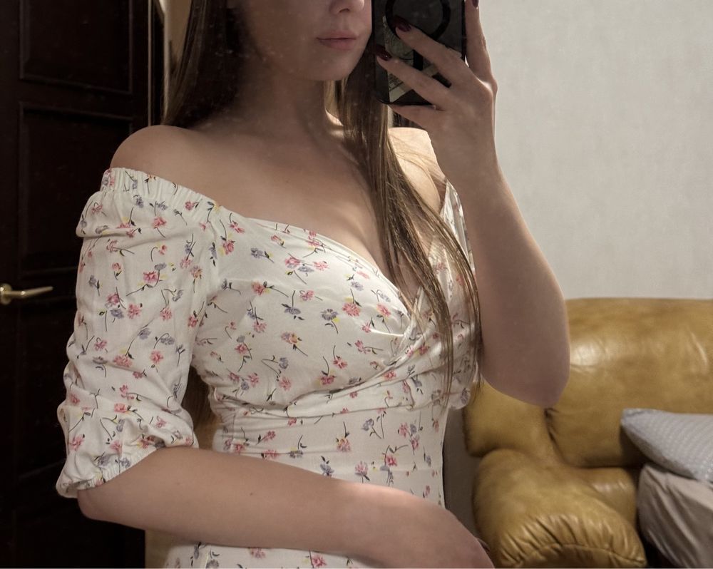 Сукня в квітковий принт