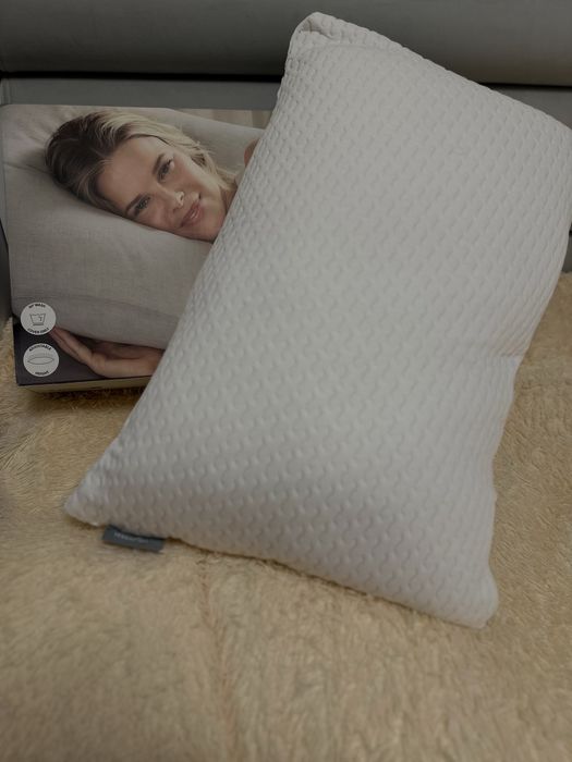 Подушка WELLPUR STRYN 42x65x15см