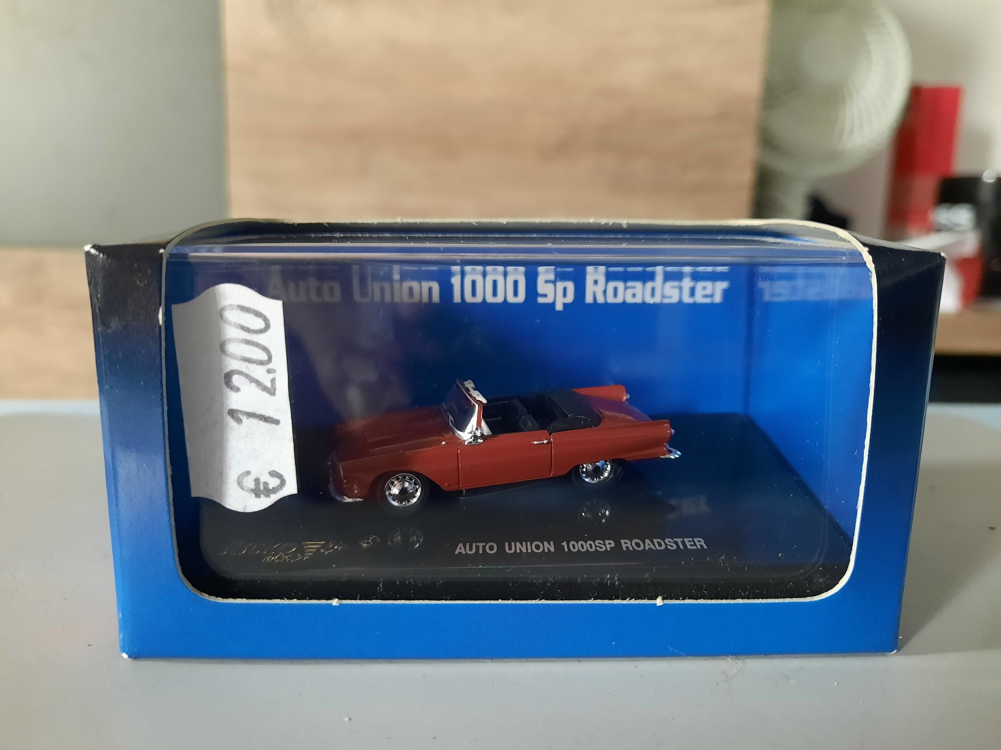 Auto Union 1000 Sp Roadster 1:87 RICKO