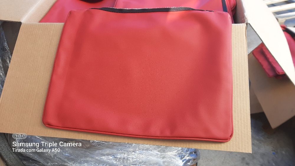 Forras antifogo para Almofadas em  vermelhas