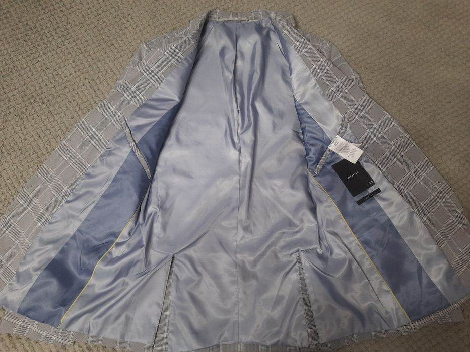 Чоловічий піджак