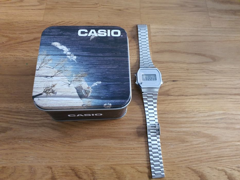 Casio Zegarek NIEUŻYWANY