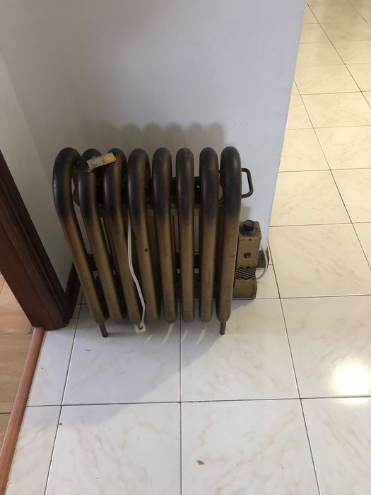 Aquecedor vintage a funcionar