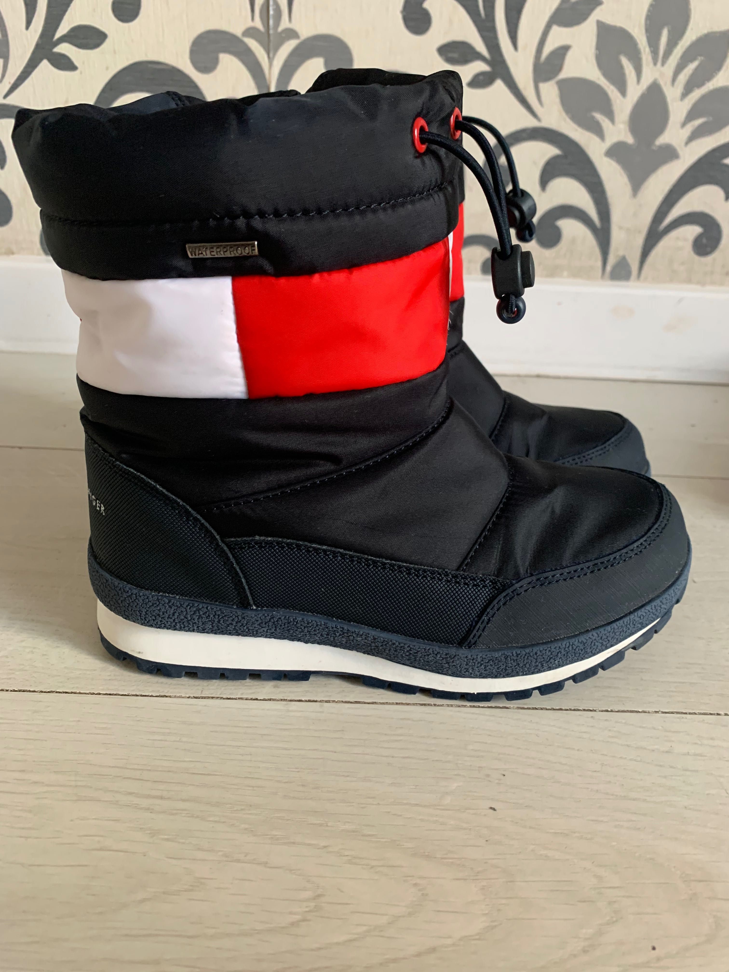 Śniegowce Tommy Hilfiger r 32