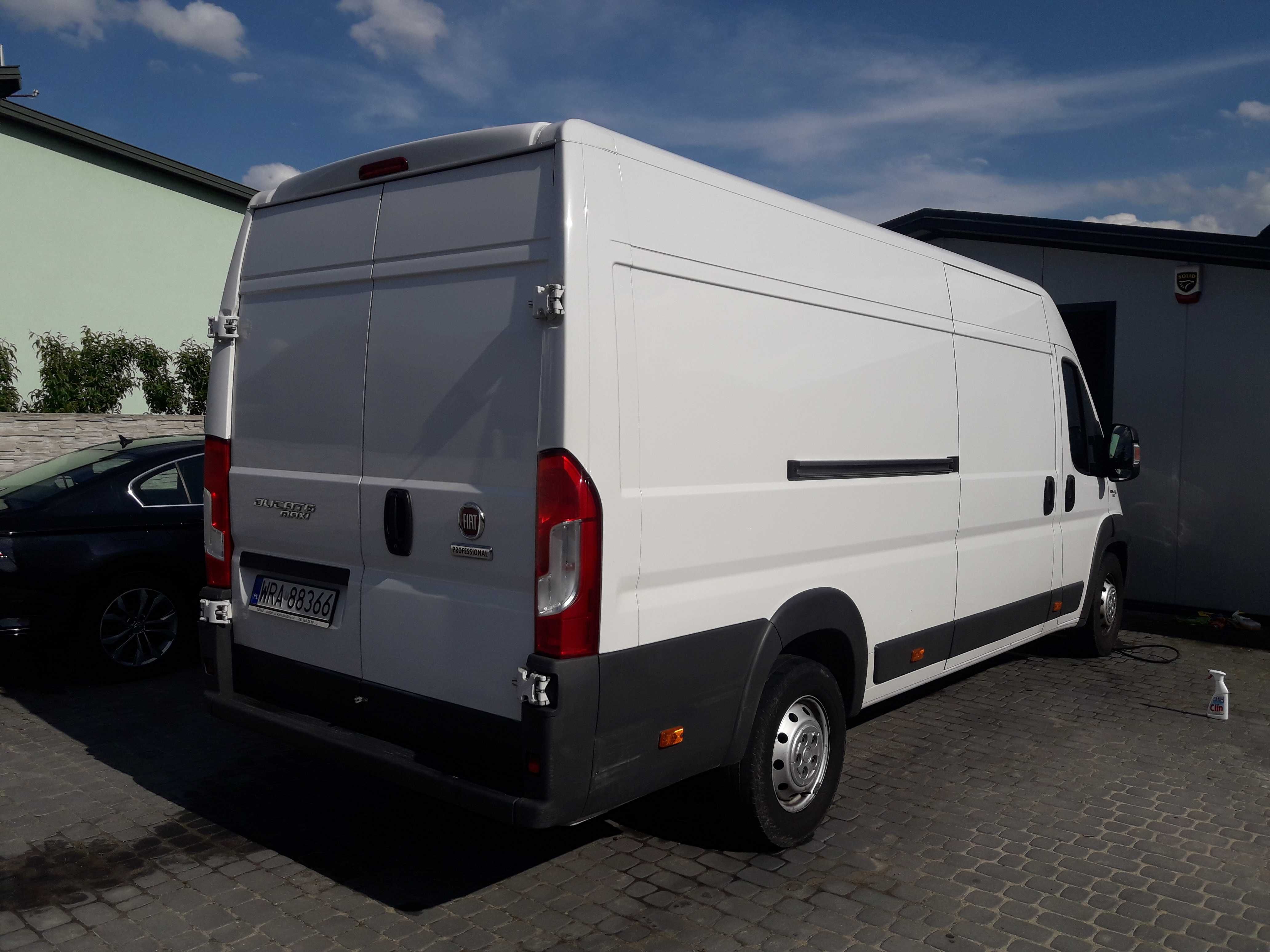 Wynajem busa Fiat Ducato i VW Crafter