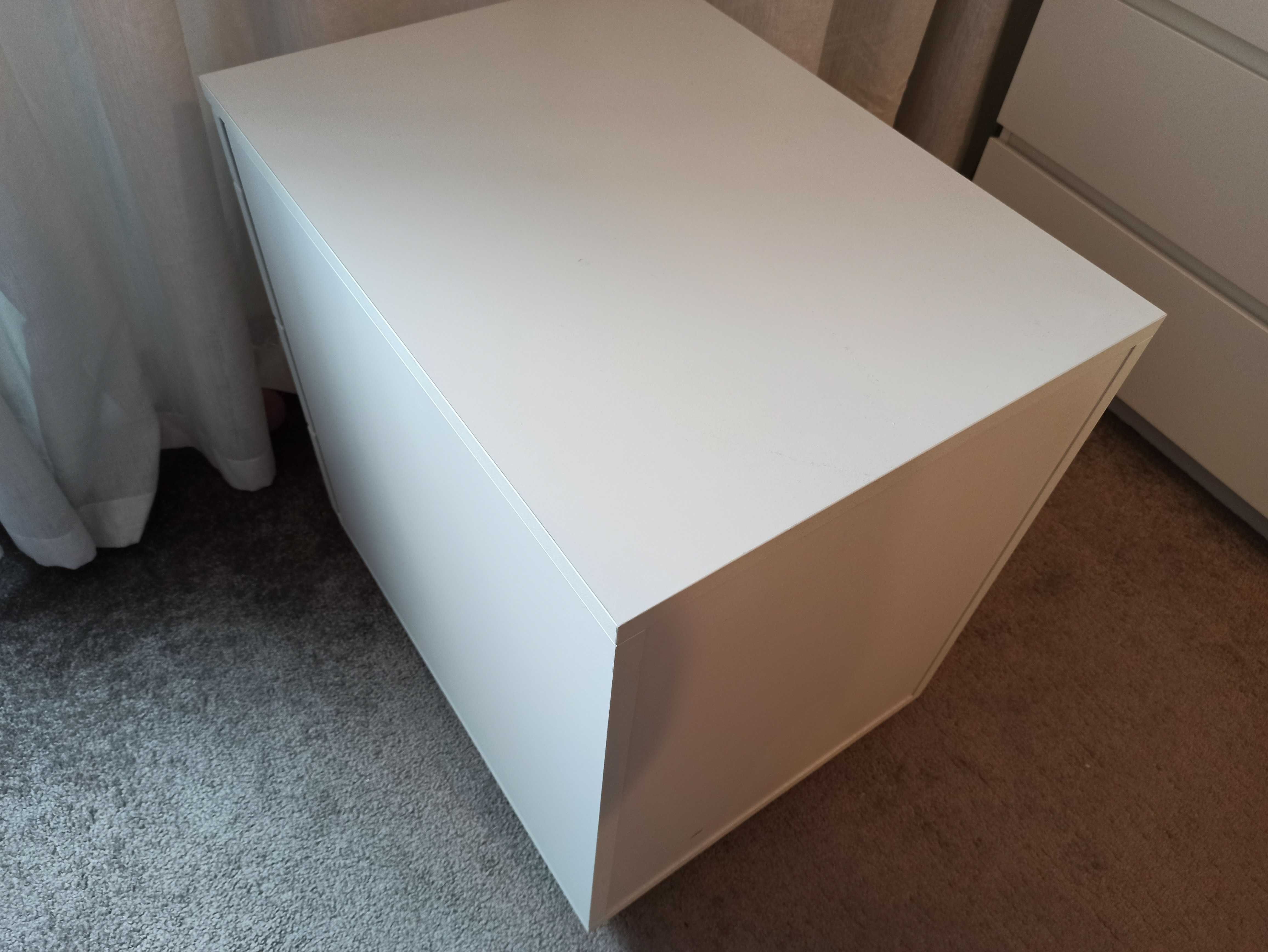 Kontenerek biurowy– kółka, 4 szuflady, zamykany, 59x43x57, st. idealny