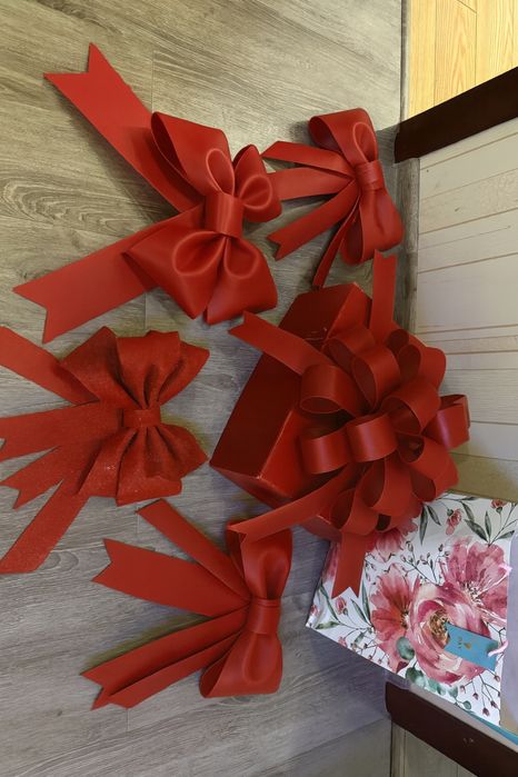 Бант на двері, бант на фасад, бант на ялинку, бант на авто